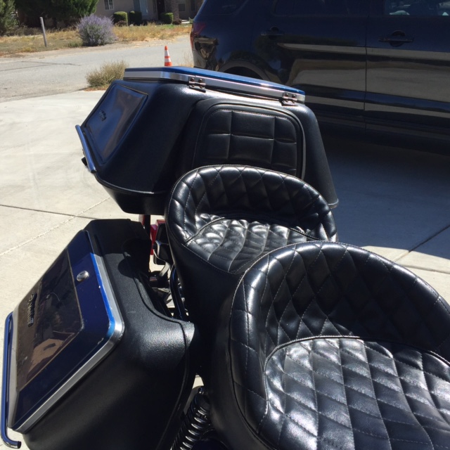 1979-GL1000-Vetter-Trunk-03.JPG