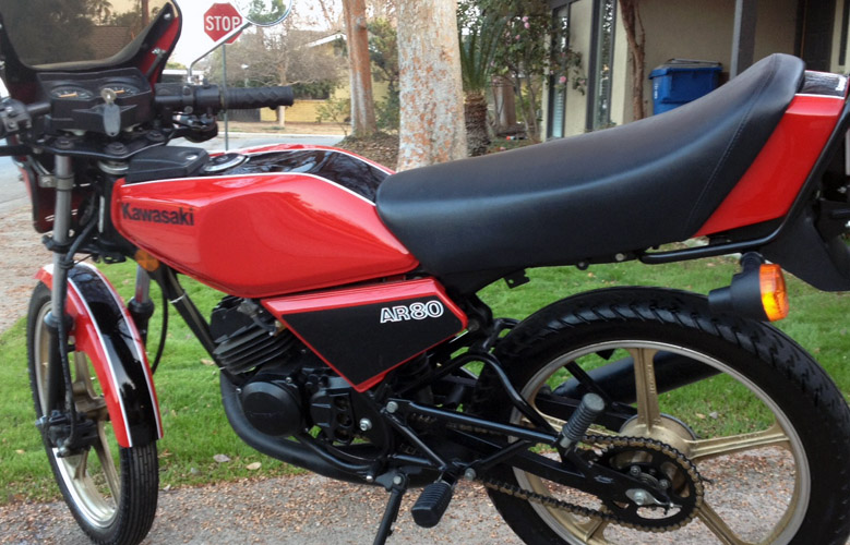 1981_Kawasaki_AR80_02.jpg