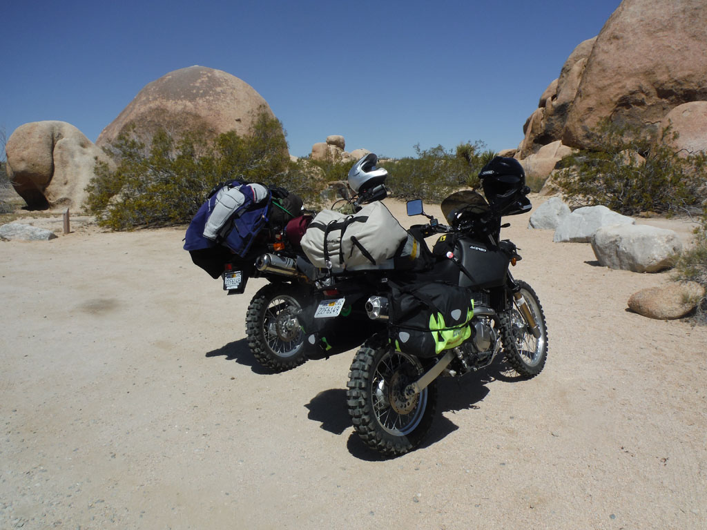 Bakersfield-To-Baja-Mexico-Joshua-Tree-Rocks.jpg