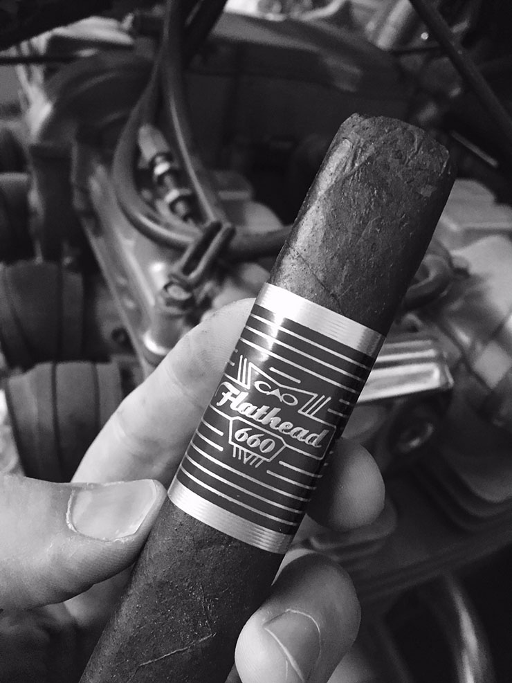 CAO-Flathead-660-Cigar.jpg