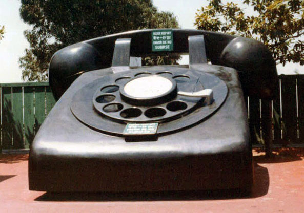 giant_phone.jpg