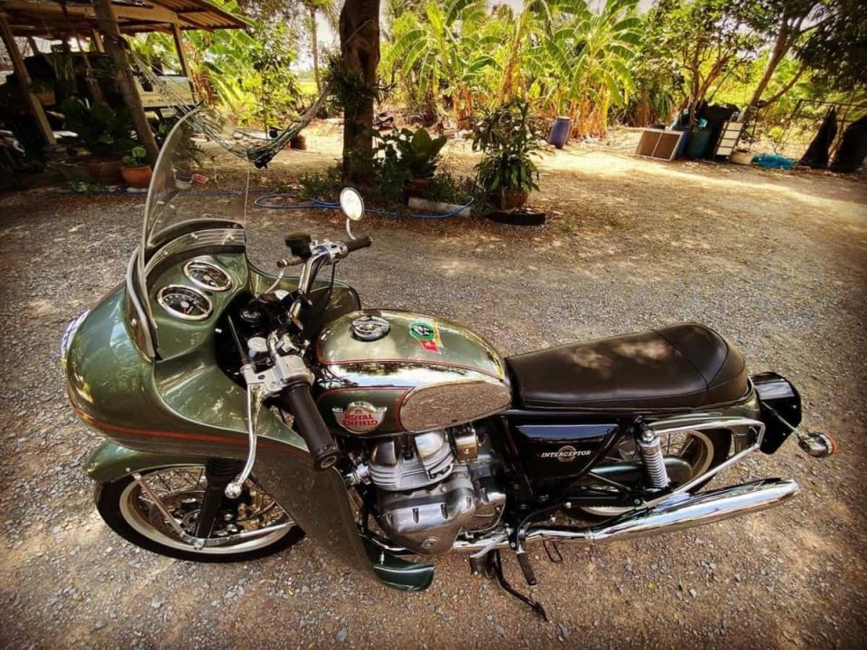 modified-RE-Interceptor-650-birdhouse-garage-img3-960x720.jpg