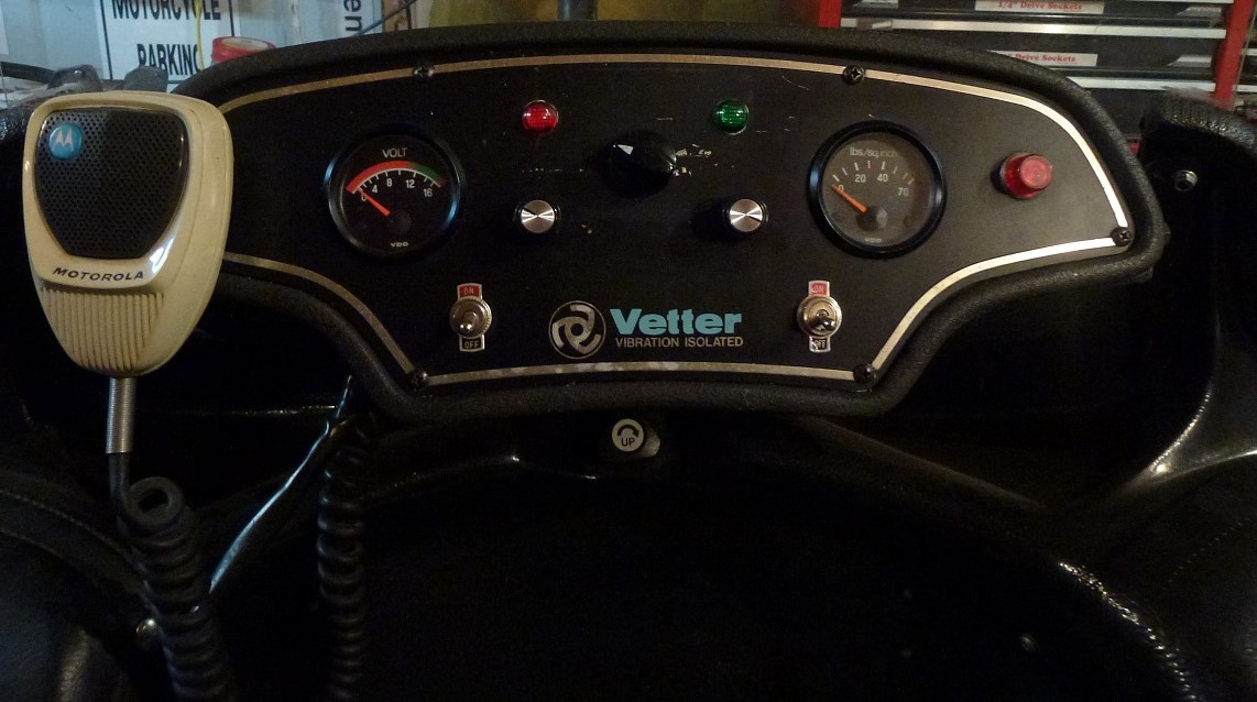vetter-jetcockpit-vdo-instrument-panel.jpg