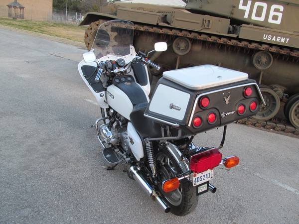 Vetter_Trunk_Tail_Lights.jpg