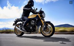 2022-Kawasaki-Z900RS SE-04.jpg
