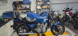 1979 KZ 165.3 (Medium).jpg